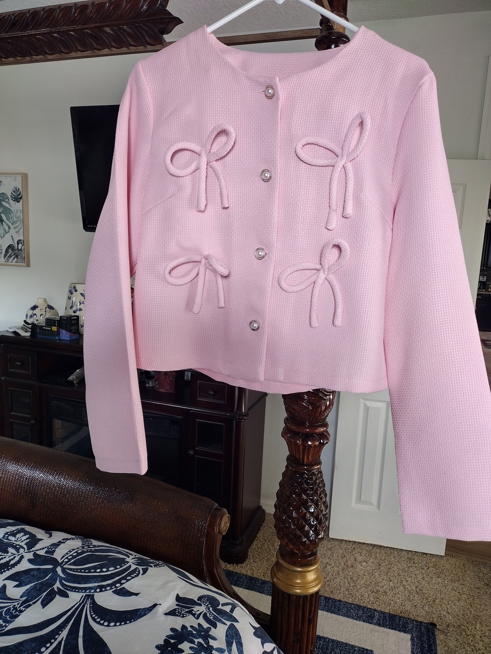 SHEIN Light Pink Bow-Applique Cropped Blazer